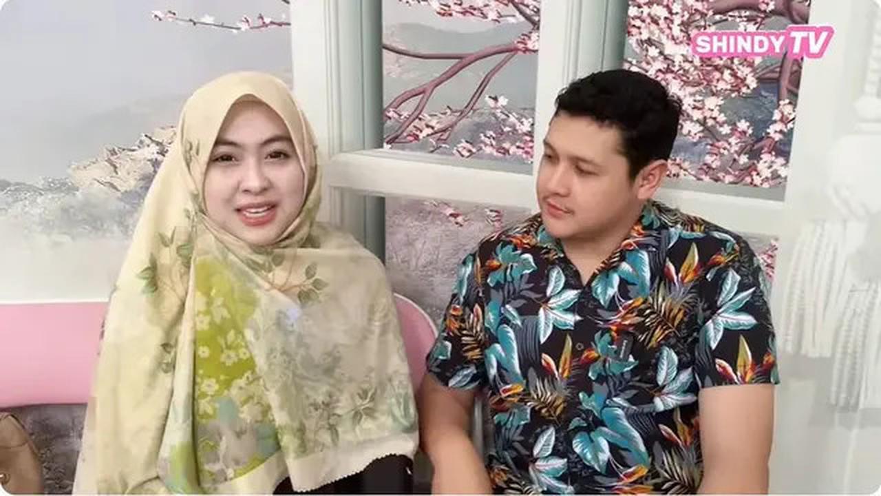 6 Potret Kakak Ria Ricis Periksa Kandungan Ditemani Suami, Bayi Aktif saat di USG