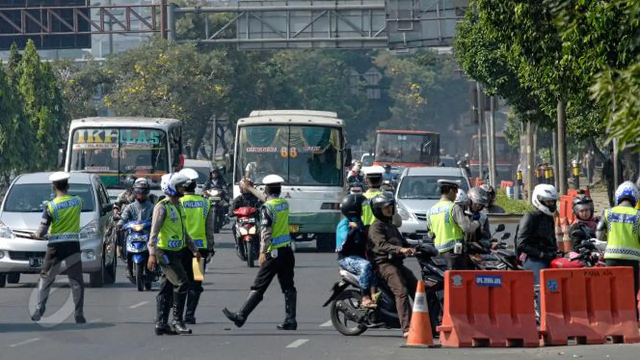 Good News Today: Polisi Ramadan, Obat Kanker, Minyak Goreng