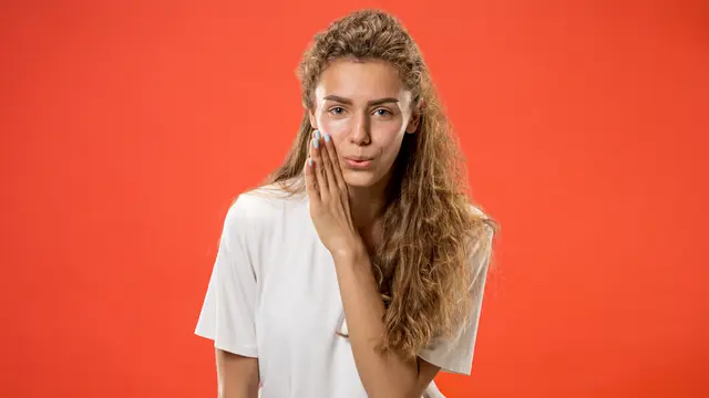 Menggunjing atau Bergosip