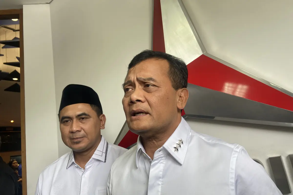 Bakal calon Gubernur Jawa Tengah Ahmad Luthfi usai menerima dukungan dari DPP Partai Demokrat. (Liputan6.com/M Radityo Priyasmoro)
