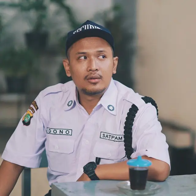 7 Potret Dono Pradana, Host Bondo Wani Majelis Lucu Indonesia yang Sedang Trending