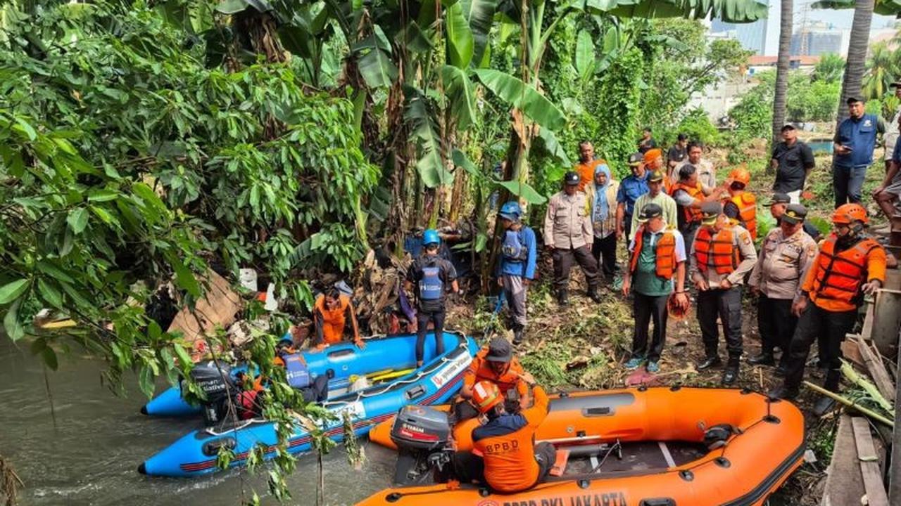 Fakta Pencarian: Polisi Sisir Kali Mampang Hingga 500 Meter Cari Anak Hilang Sejak Rabu Lalu