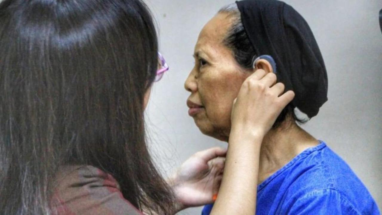 Fakta Unik Telinga Manusia: Sudinsos Jaksel Bagikan 17 Alat Bantu Dengar Gratis untuk Warga Membutuhkan