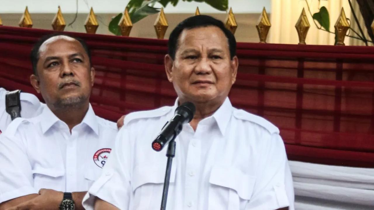 Dalam pernyataannya, Aktivis 98 bersama para relawannya memberikan rekomendasi nama Gibran Rakabuming Raka sebagai pendamping bakal calon wakil presiden.