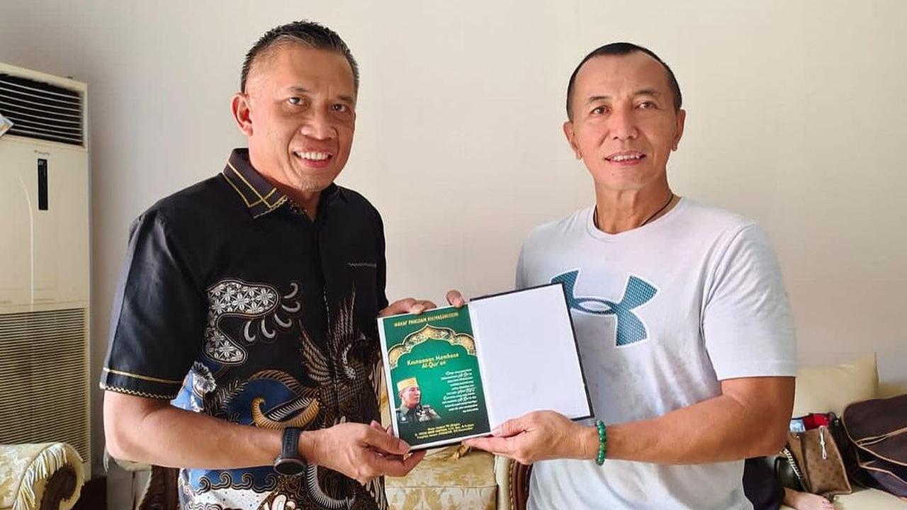Rupanya, Totok tetap meninggalkan jejaknya di Kodam XIV/Hasanuddin. Bukan berupa raga, namun sebuah barang yang sangat berharga. <br>