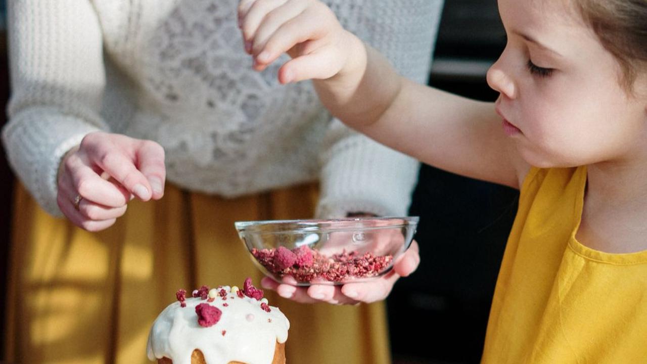 Viral Cake dengan Tulisan 'Renjun NCT' Ditulis 'Renjun & Siti', Warganet 'Ngakak Kenceng'