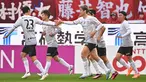 Vissel Kobe saat ini duduk di puncak singgasana Liga Jepang dengan torehan 52 poin dari 26 laga.
Meski begitu mereka tak bisa santai, Yokohama F. Marinos di tempat kedua hanya berselisih dua poin, artinya tiga poin wajib didapatkan Vissel saat melawan Sanfrecce. (Dok. J.League)