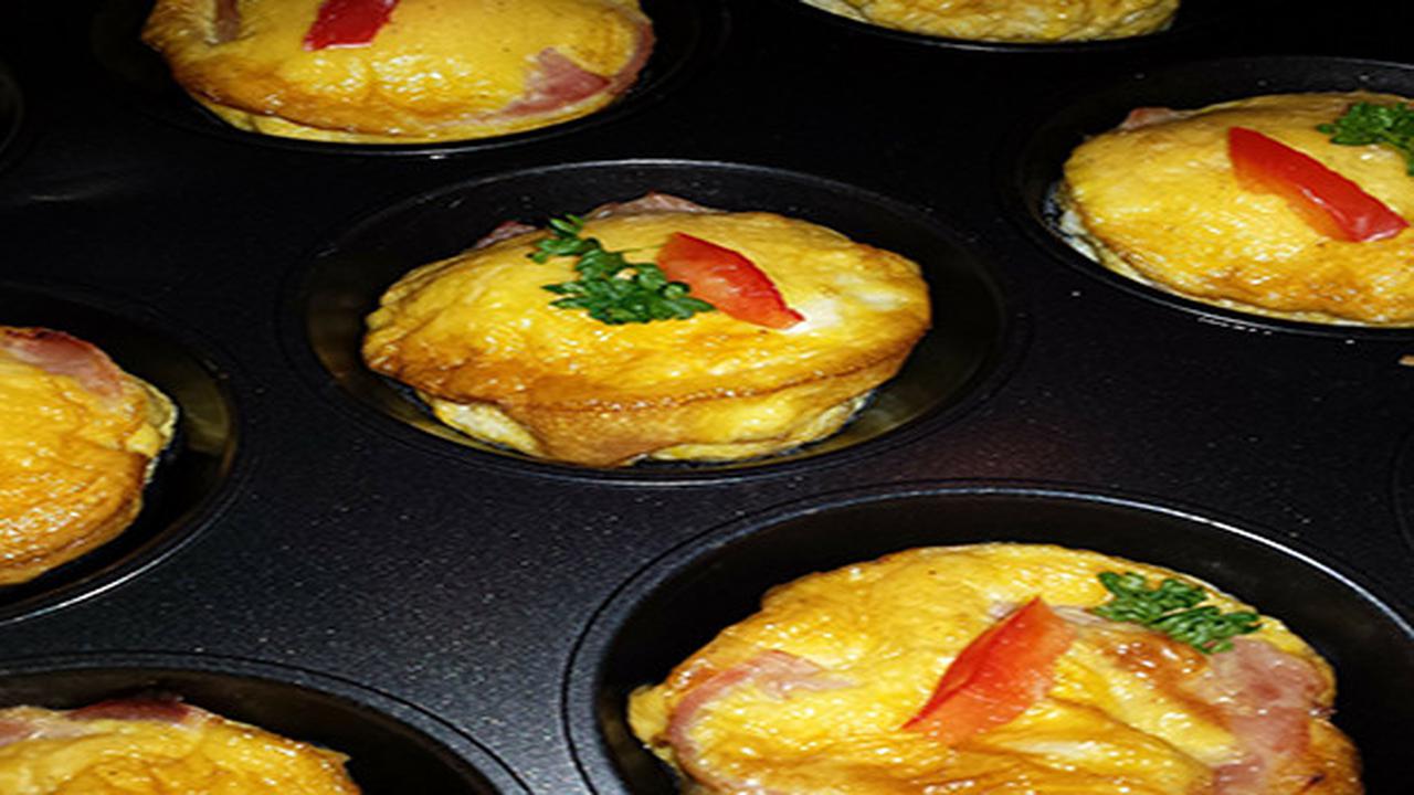 Ilustrasi muffin telur jamur