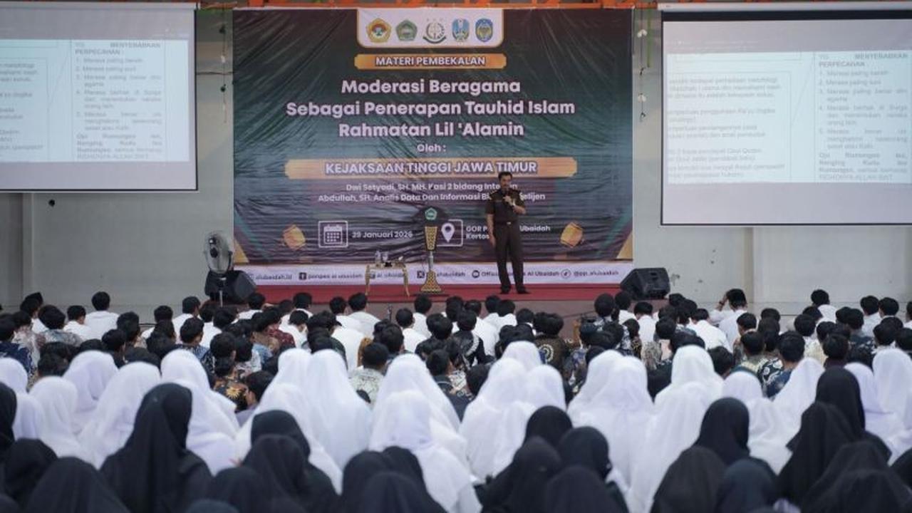 Kejati Jatim Perkuat Penguatan Nilai Kebangsaan Santri Tangkal Radikalisme di Nganjuk
