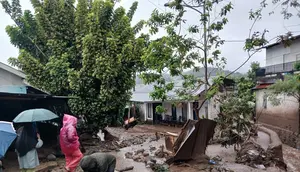 Korban Banjir Bandang Solok: Satu Meninggal, Satu Hilang