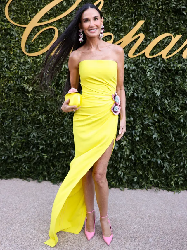 6 Adu Gaya Seleb Hadiri Pesta Chopard Festival Film Cannes 2024, dari Bella Hadid,Greta Gerwig, hingga Demi Moore