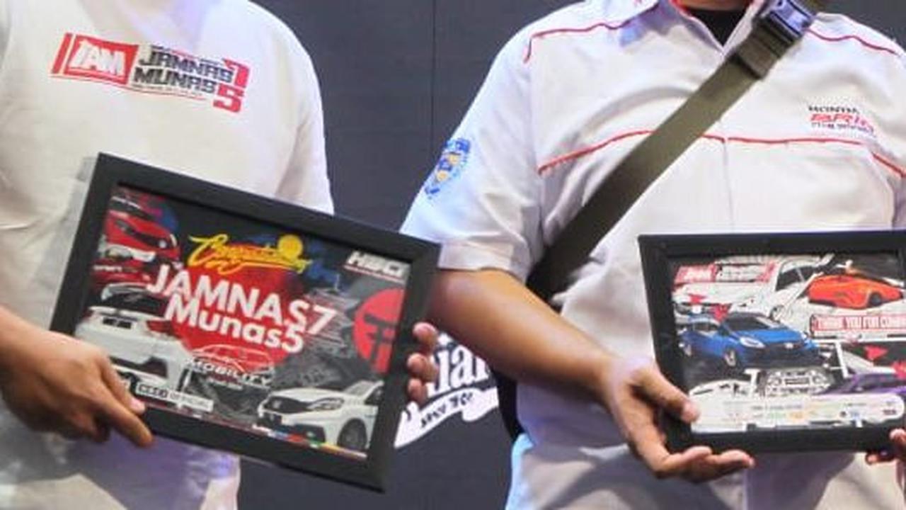 Sebanyak 90 Komunitas Otomotif Jawa Timur mengikuti acara tersebut