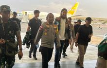 Pilot Susi Air Kapten Philip Mark Mehrtens Transit di Bandara Sultan Hasanuddin Sebelum Bertolak ke Jakarta