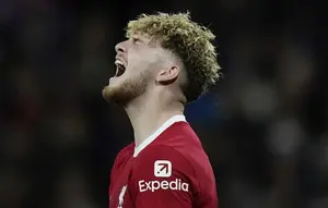 Talenta Liverpool Kena Semprot Media Spanyol, Disebut Terlalu Baper usai Terkena Kartu Merah