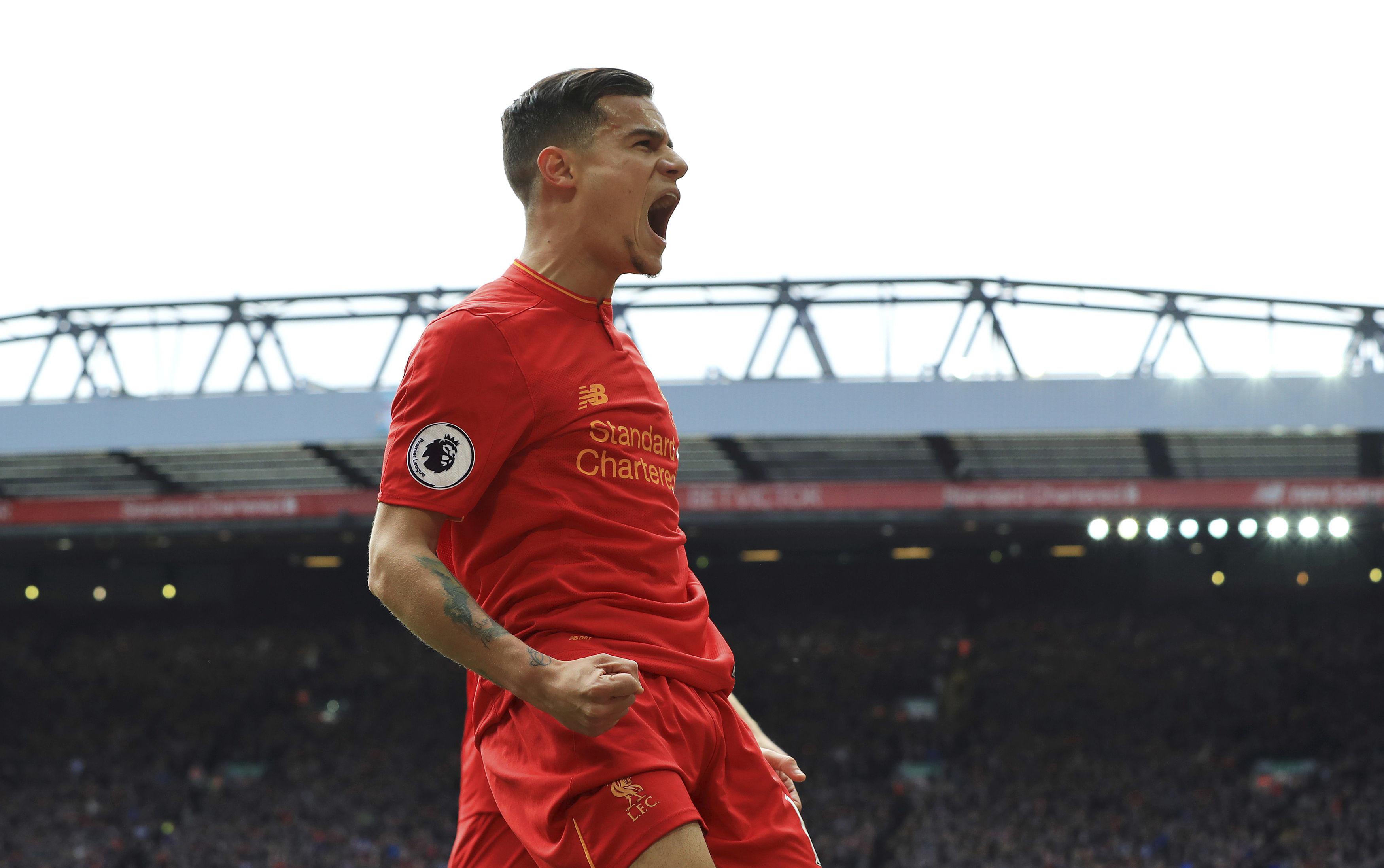 Philippe Coutinho tengah berada di penampilan terbaik dalam kariernya. (AP/Peter Byrne)