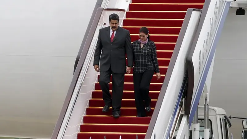 Presiden Venezuela Nicolas Maduro dan istri Cilia Flores saat kunjungan ke China pada 1 September 2015.