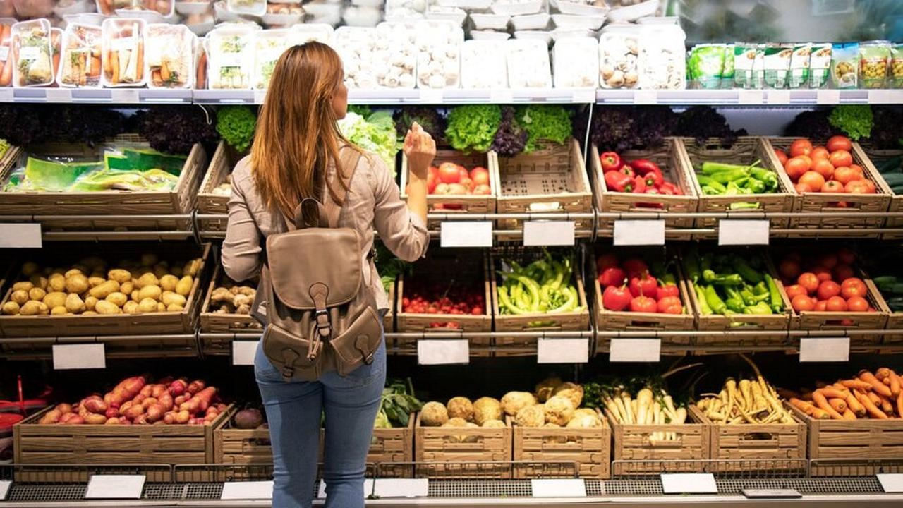 7.&nbsp;Belanja Makanan Saat Lapar