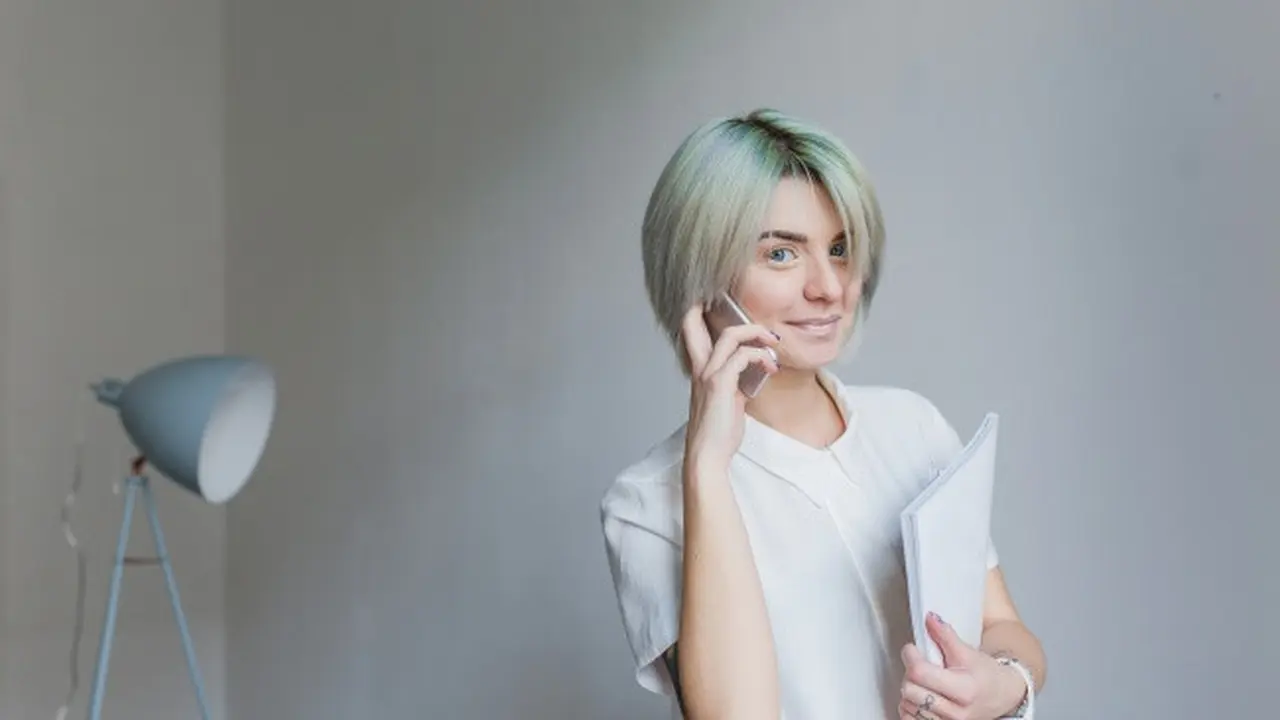 Ilustrasi Model Rambut Bob (Credit: lookstudio/freepik)