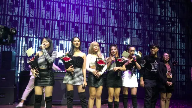 UNIQ5