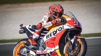 Pebalap Repsol Honda, Marc Marquez, menjadi yang tercepat pada sesi latihan bebas ketiga MotoGP Valencia di Ricardo Tormo, Sabtu (11/11/2017). (MotoGP)