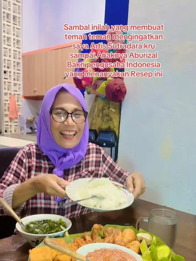 Dapur Sederhana Rumah Nursyah Ibunda Indah Permatasari
