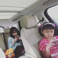 Dodi Triono bersama anak-anaknya. (via: Instagram/@dtr175)