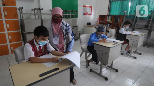 Melihat Para Murid Ikuti Kompetisi Sains Nasional