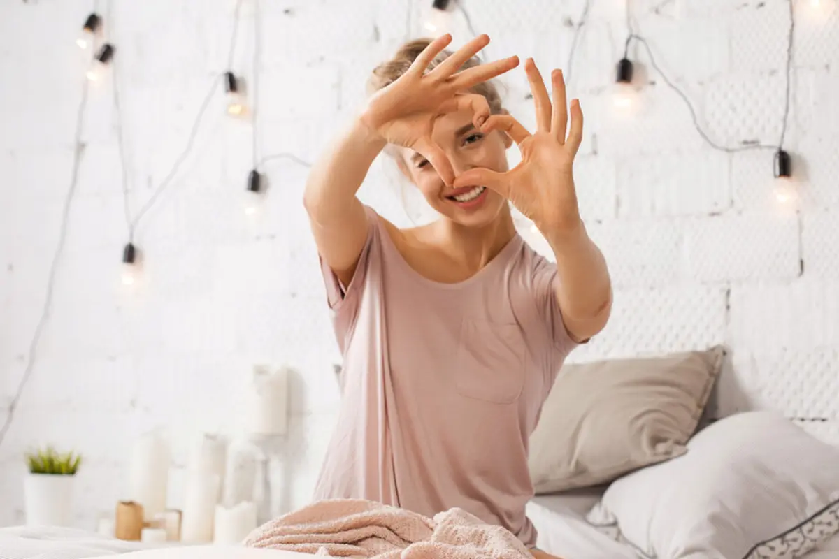 5 Tanda Mencintai Diri Sendiri, Ternyata Bisa Diawali dari Hal Sederhana