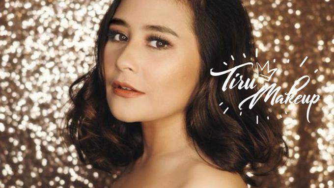 Tiru Makeup Lipstik  Merah  Bata  ala Prilly Latuconsina 
