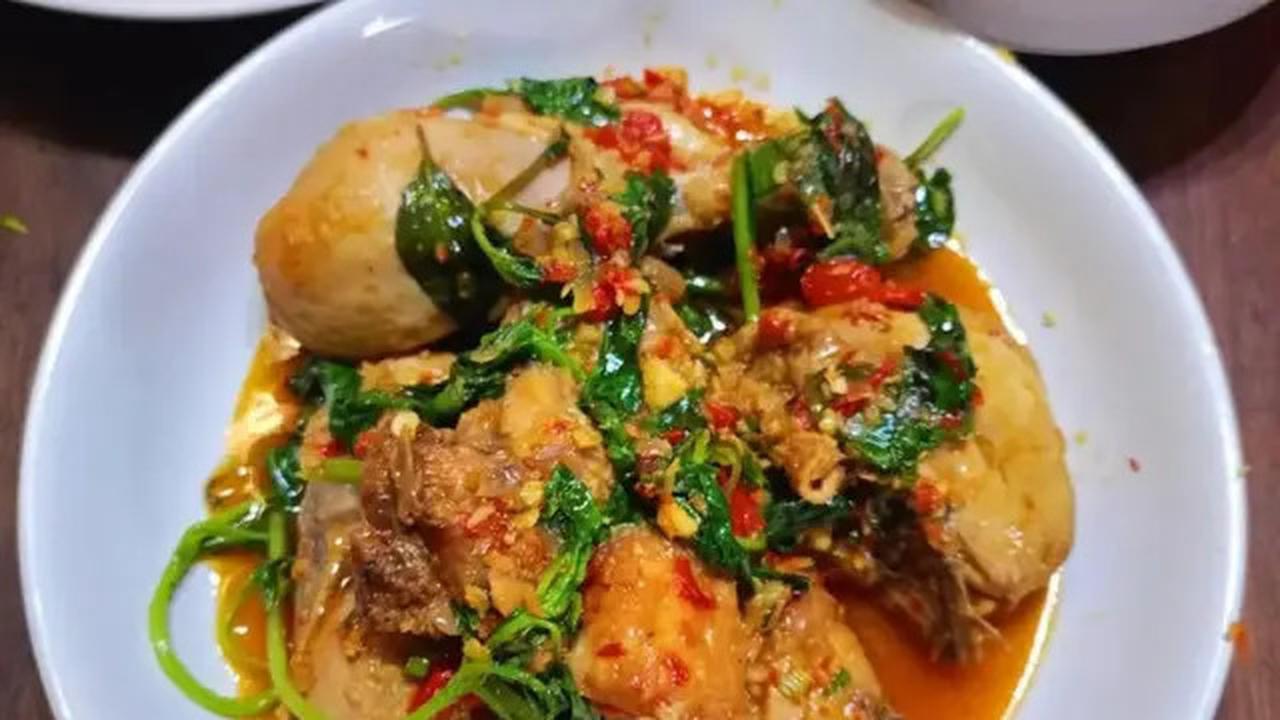 3 Resep Praktis Ayam Kemangi dari Kukus hingga ala Manado