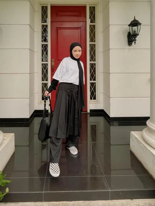Inspirasi Gaya Nissa Sabyan [Instagram/nissa_sabyan]