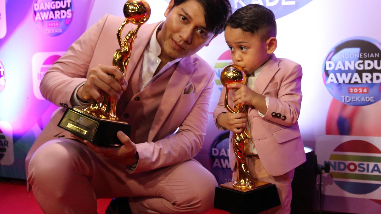 Rizky Billar Ungkap Kebebasan Anak dalam Berkarya, Sukses Raih Penghargaan Penyanyi Cilik Terpopuler di IDA 2024