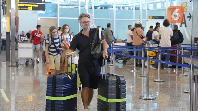 Libur Hari Raya Idul Adha Bandara I Gusti Ngurah Rai Dipadati Penumpang