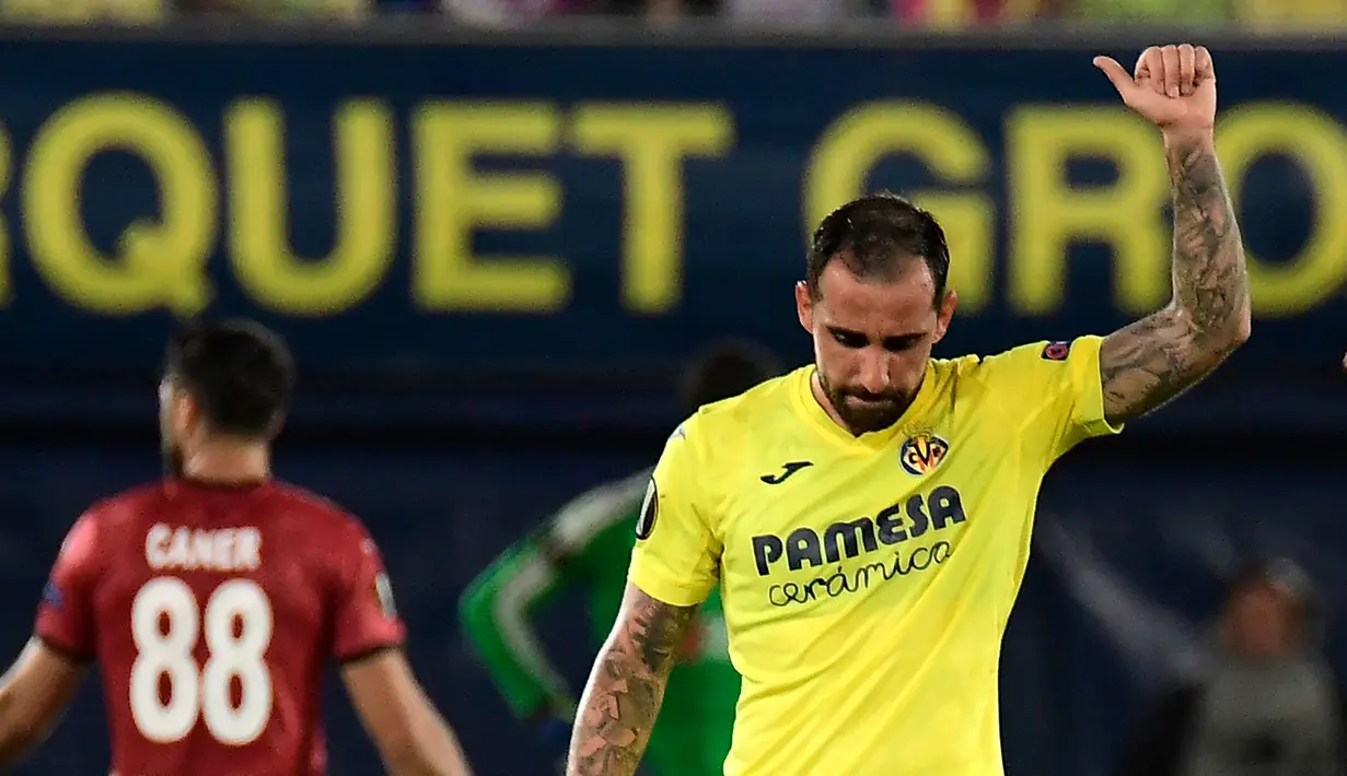3. Paco Alcacer (5 gol) - Paco Alcacer mampu tampil tajam dalam beberapa laganya bersama Villareal di kompetisi Liga Spanyol. Dari 9 penampilannya, pemain berusia 27 tahun ini telah menyumbangkan 5 gol dan 2 assists. (AFP/Jose Jordan)
