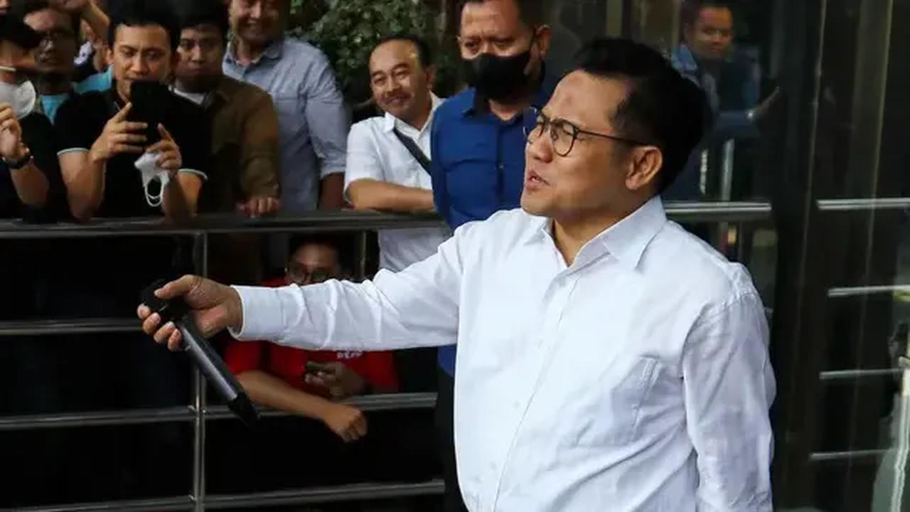 Diketahui, Bacawapres Muhaimin Iskandar (Cak Imin) telah diperiksa KPK sebagai saksi kasus dugaan korupsi pengadaan sistem proteksi TKI di Kemnaker yang terjadi pada tahun 2012.<br>