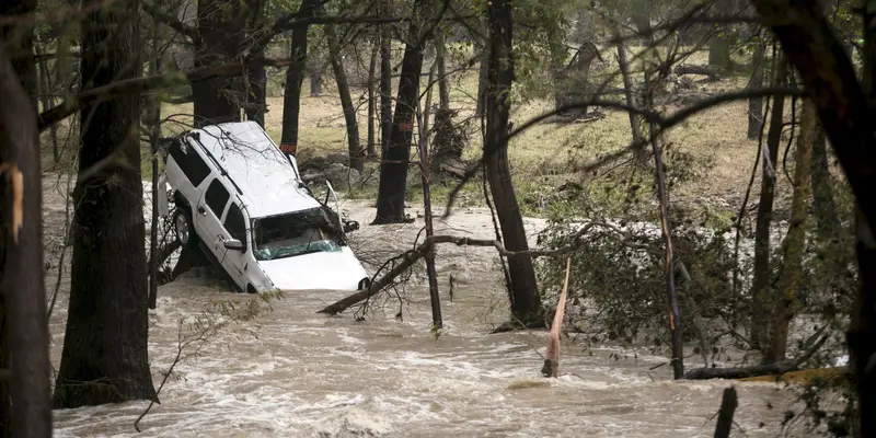 20151031-Kondisi Texas Pasca Disapu Tornado Dahsyat