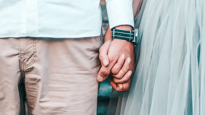 hubungan cinta