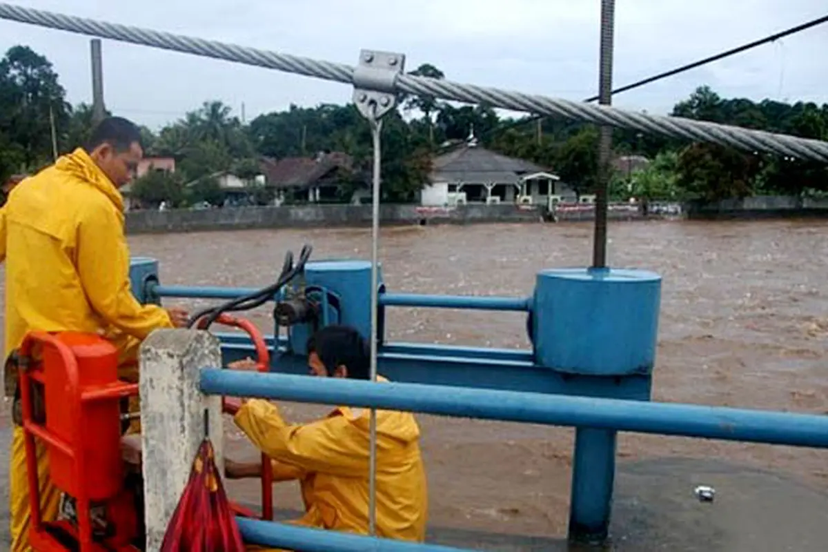 pintu-air-131114c.jpg