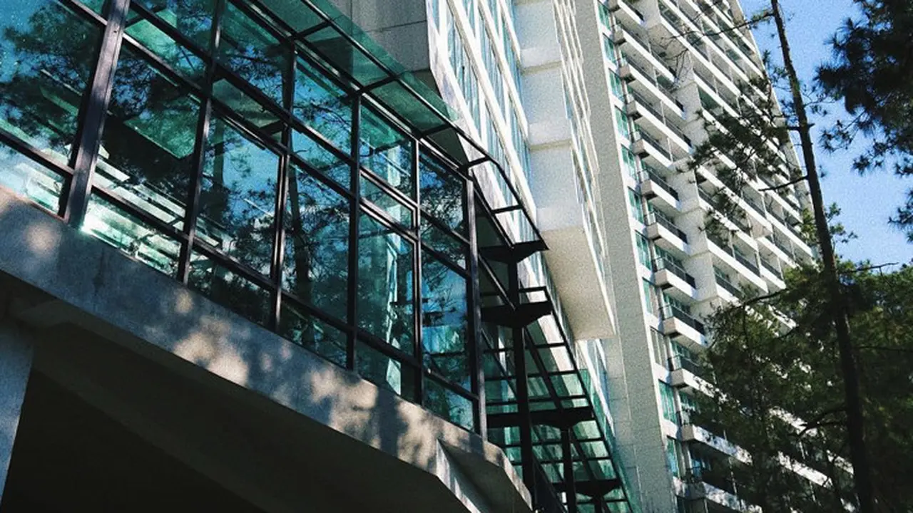 The Maj Residences