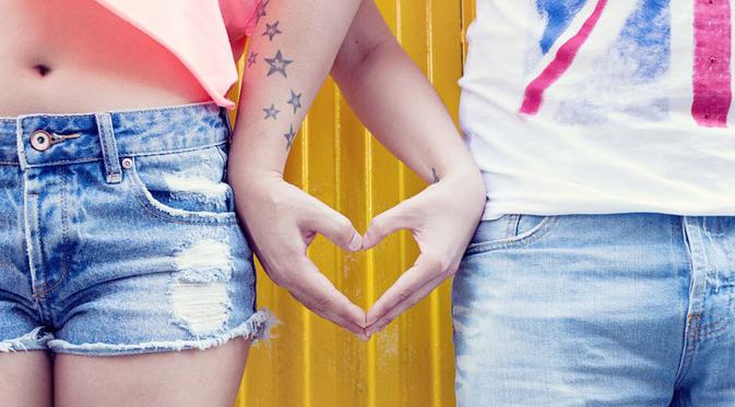 Kata Siapa Gak Bisa Jatuh Cinta Berkali Kali Ke Orang Yang Sama Lifestyle Fimela Com