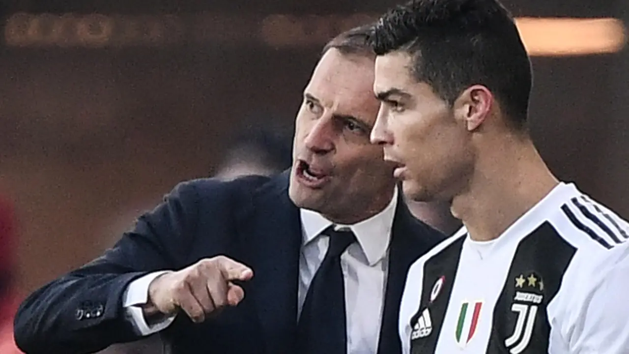 Foto: Cristiano Ronaldo Datang, 5 Pelatih Ini Lengser pada Musim Pertamanya
