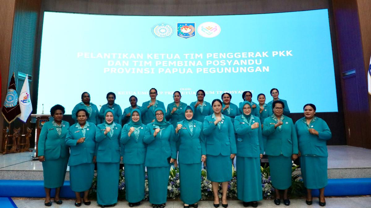 Istri Mendagri Lantik Anggieta Bestari Tabo Sebagai Ketua TP PKK dan Tim Pembina Posyandu Papua Pegunungan