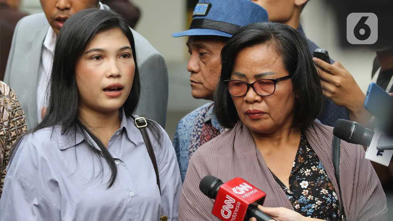 Kali Pertama, Kekasih Brigadir J Beri Keterangan kepada Media