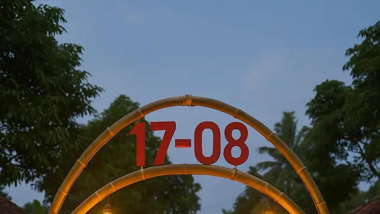 8 Gambar Gapura 17 Agustus dari Bambu Simple, Rekomendasi Dekorasi Kampung yang Estetik