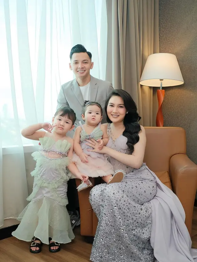 Kehidupan Pribadi Masih Dianggap Misterius dan Menimbulkan Kontroversi