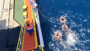Kapal Tanker Pertamina Patra Niaga Selamatkan 17 Korban KMP Mutiara Sentosa 2