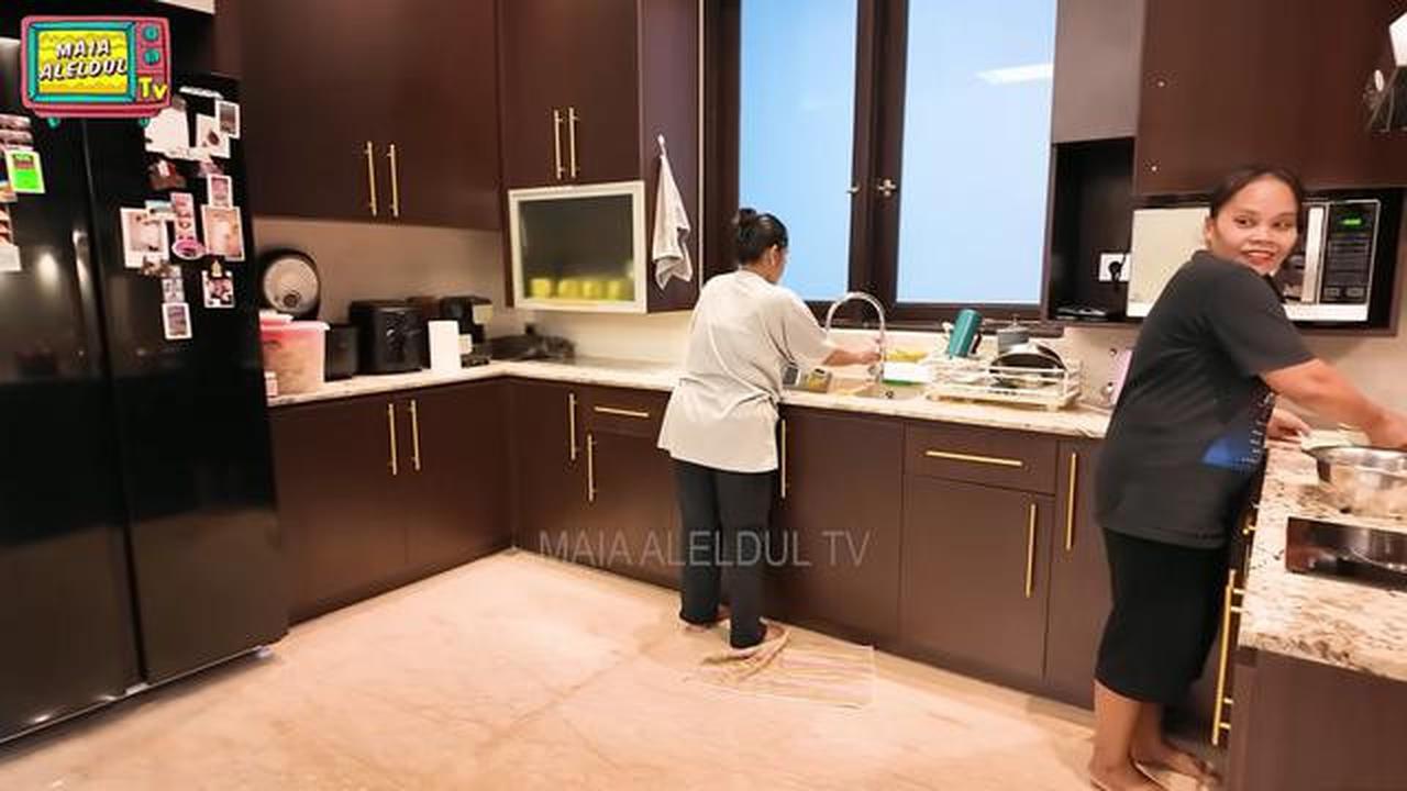 7 Potret Ruang TV Rumah Al Ghazali dan Alyssa Daguise, Spot Favorit Kumpul Keluarga