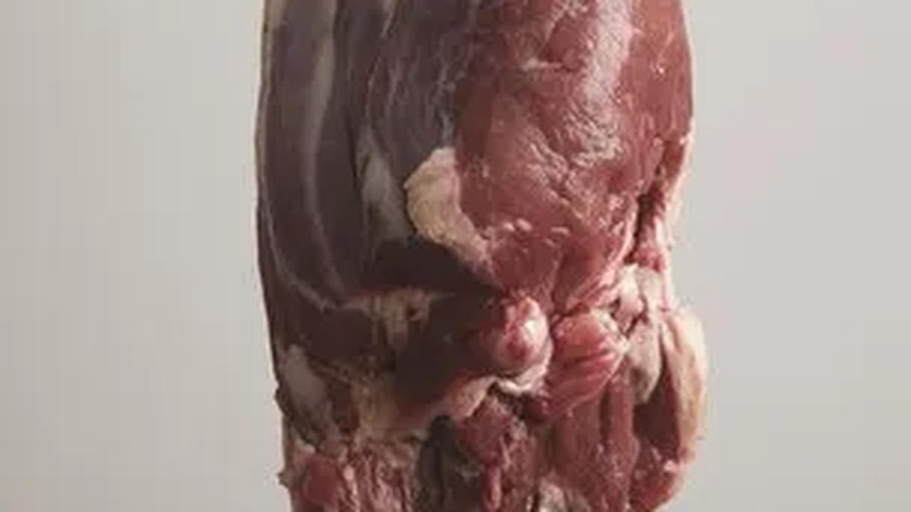 Tips dan Trik Memotong Daging Domba Ala Kiki MasterChef Indonesia