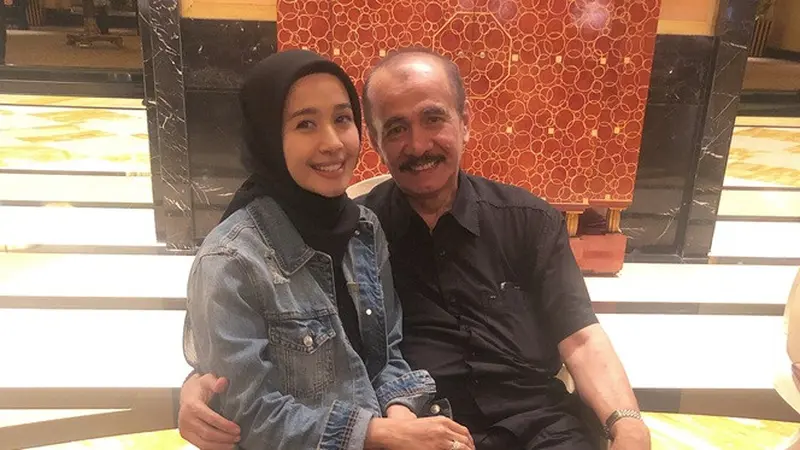 7 Potret Hangat Laudya Cynthia Bella dan Sang Ayah yang Jarang Tersorot