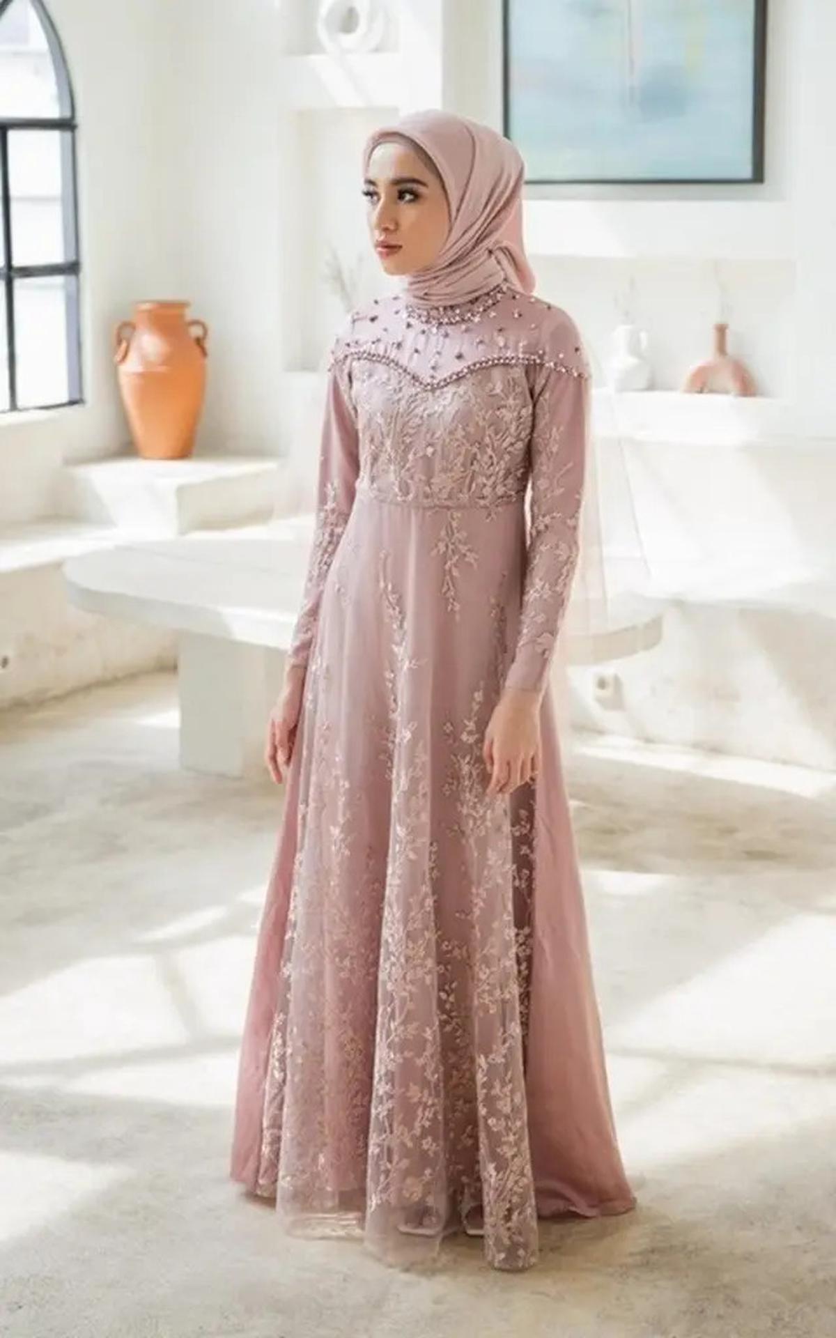 Model Baju Bridesmaid yang Anggun dan Modis, Cocok untuk Berbagai Tema Pernikahan